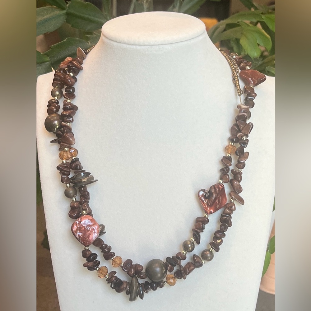 Vintage Mauve, Brown and Gold Necklace